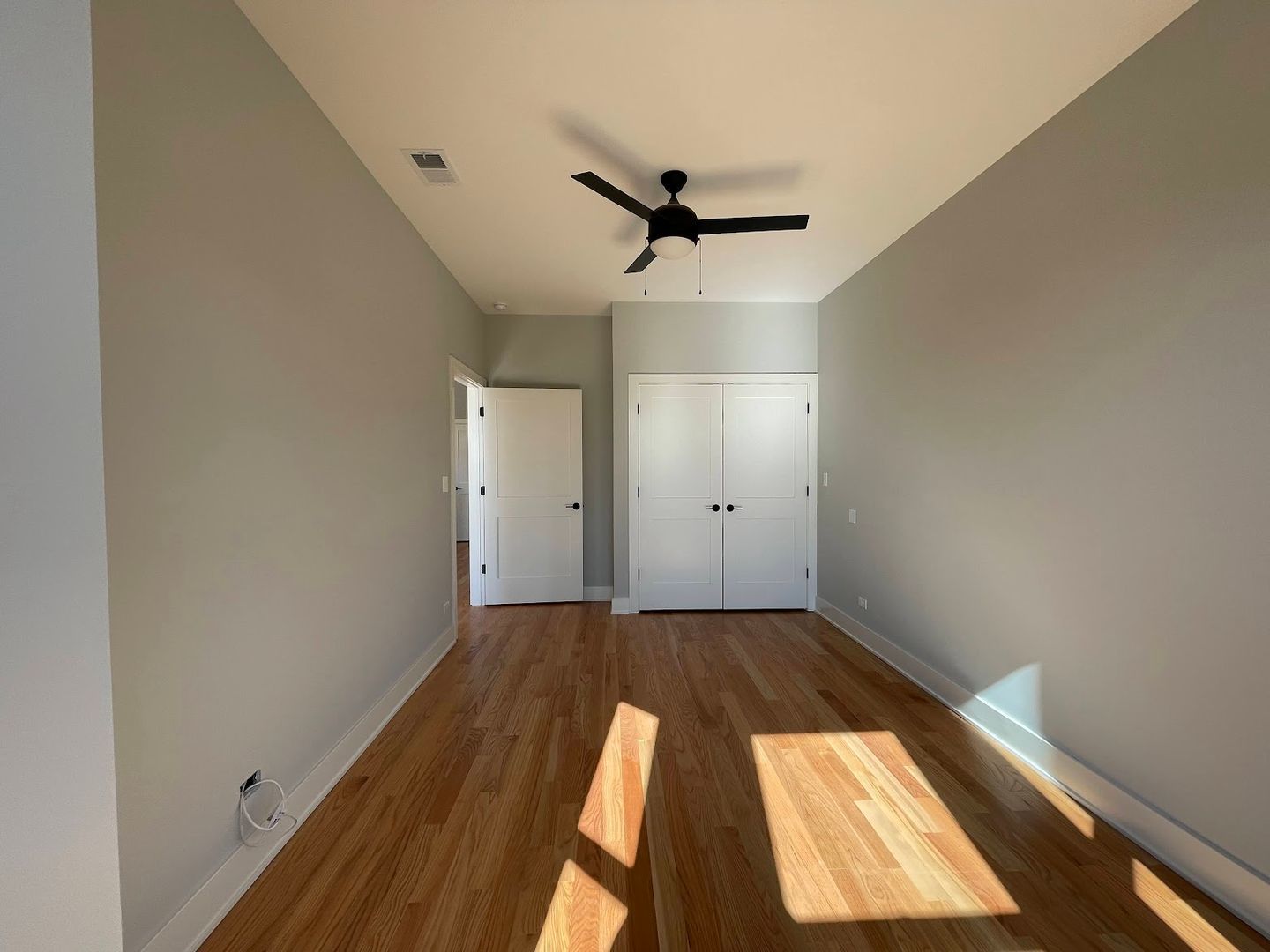 1730 W 18th Street Unit: 301