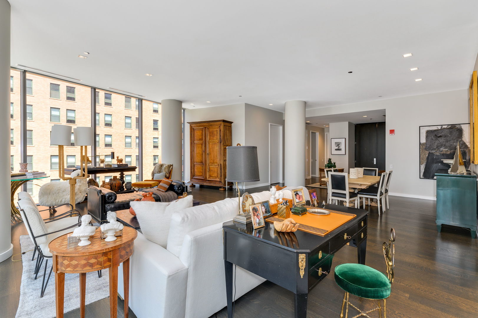 4 E Elm Street Unit: 6S