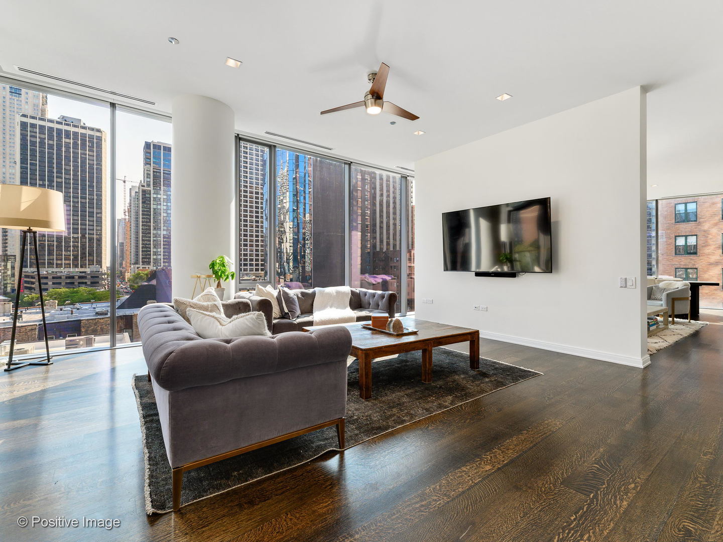 4 E Elm Street Unit: 6S