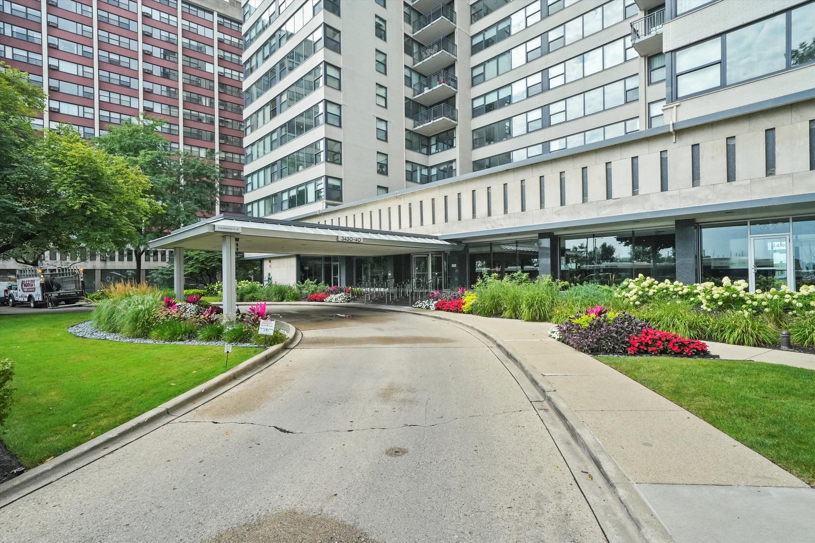 3430 N Lake Shore Drive Unit: 12J