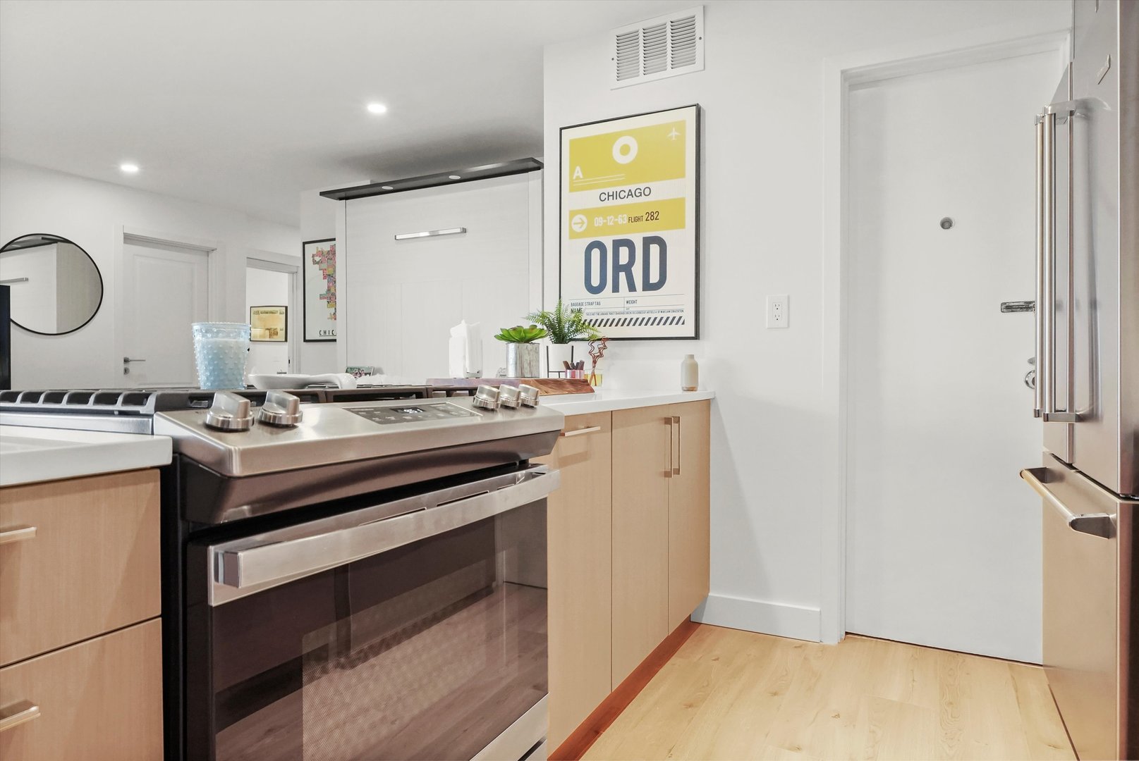3430 N Lake Shore Drive Unit: 12J