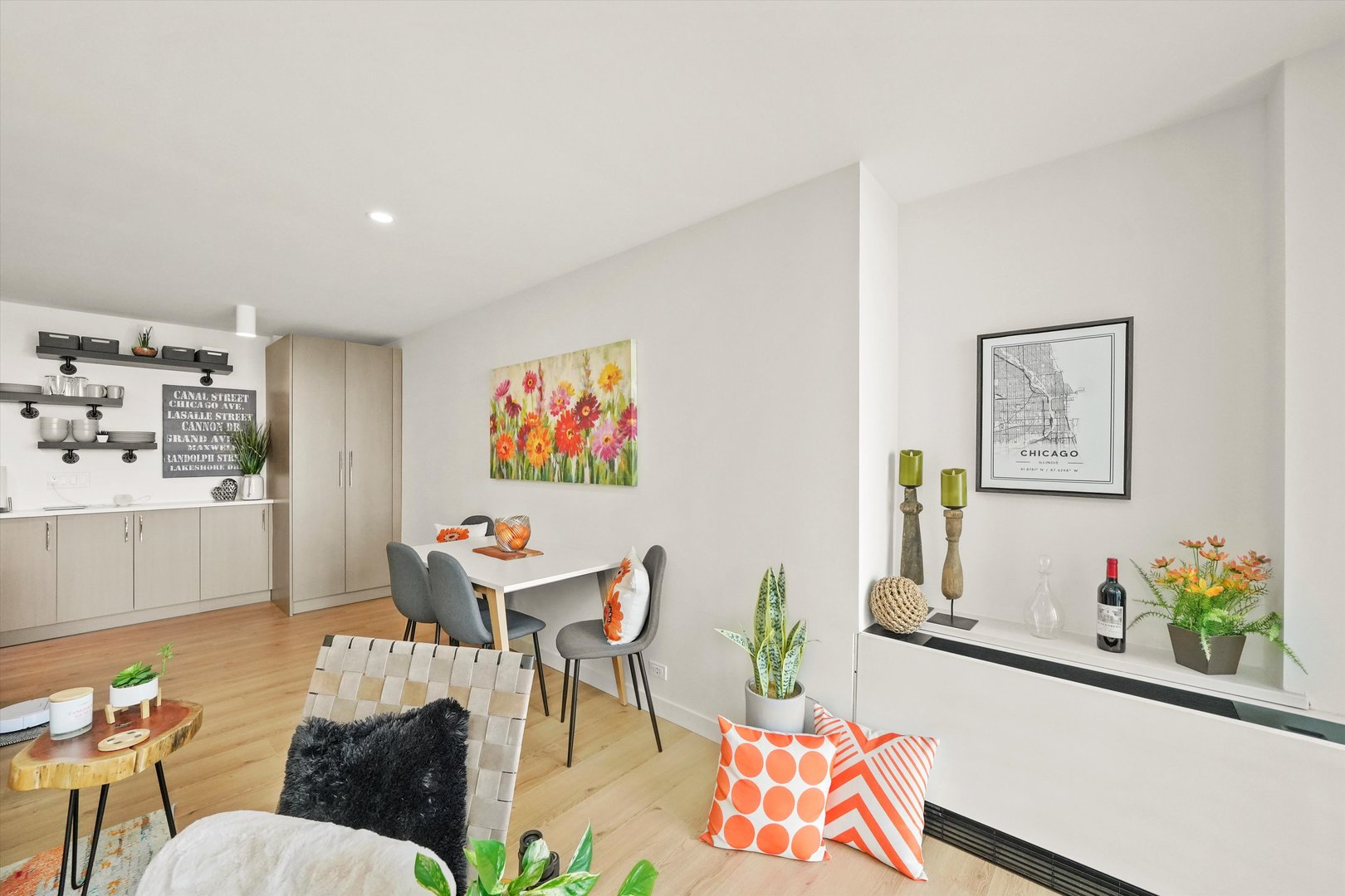3430 N Lake Shore Drive Unit: 12J
