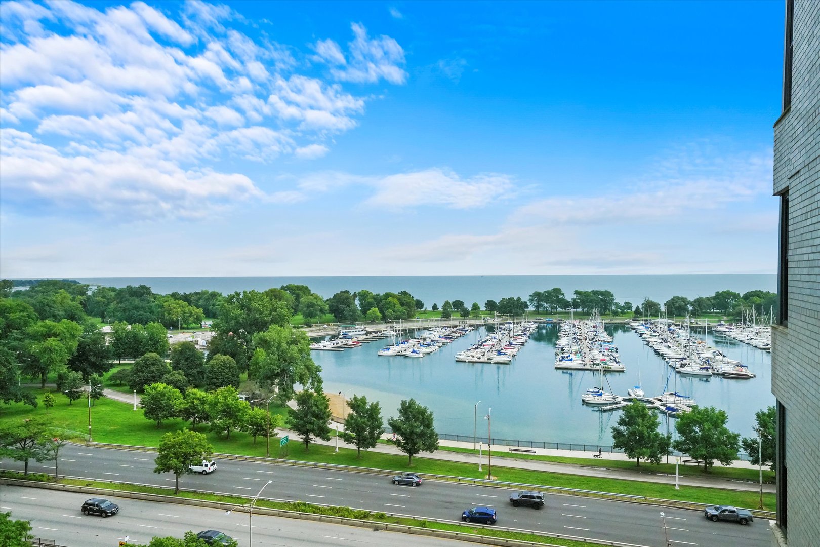 3430 N Lake Shore Drive Unit: 12J