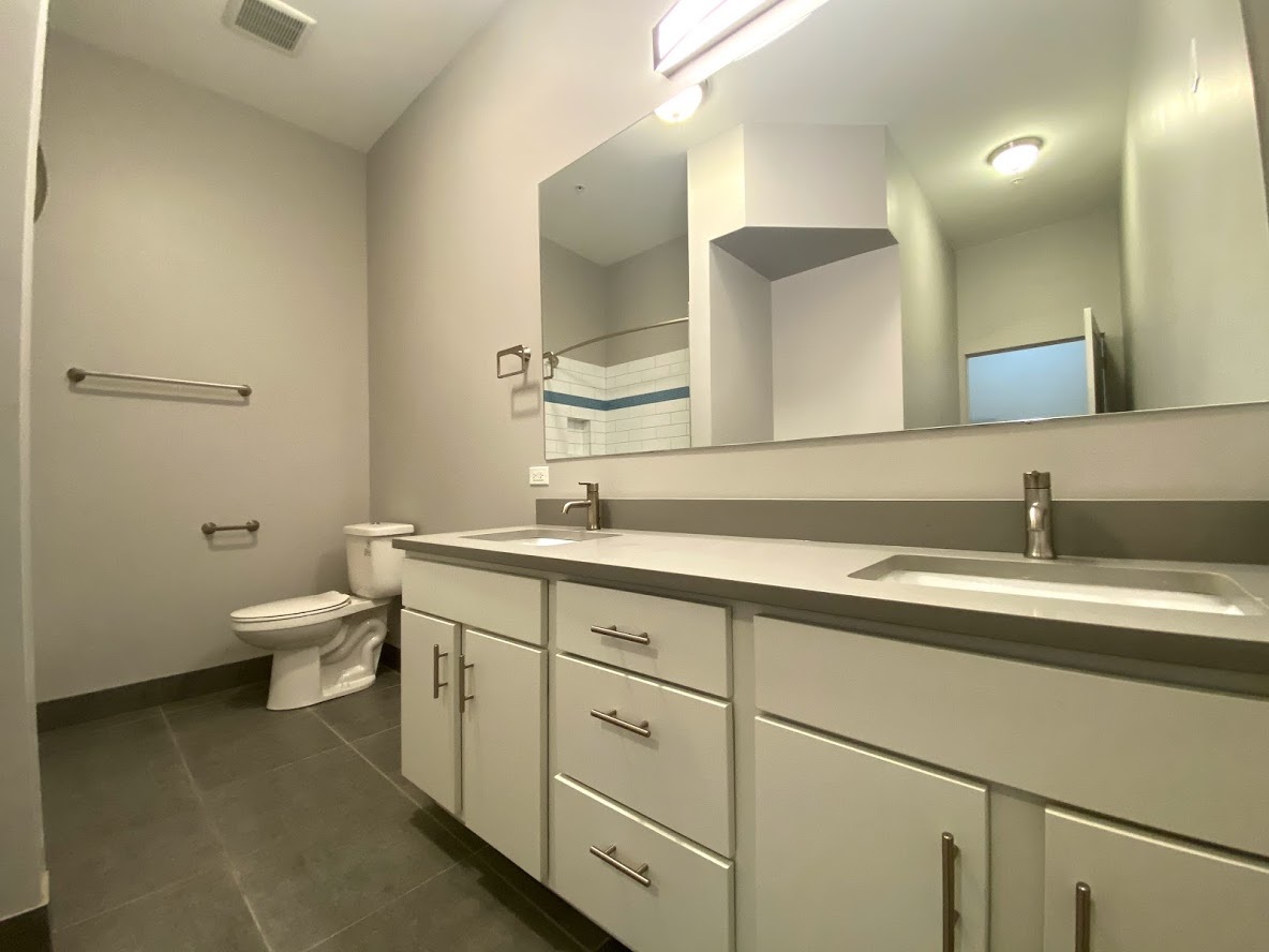 1432 W 21st Street Unit: 116