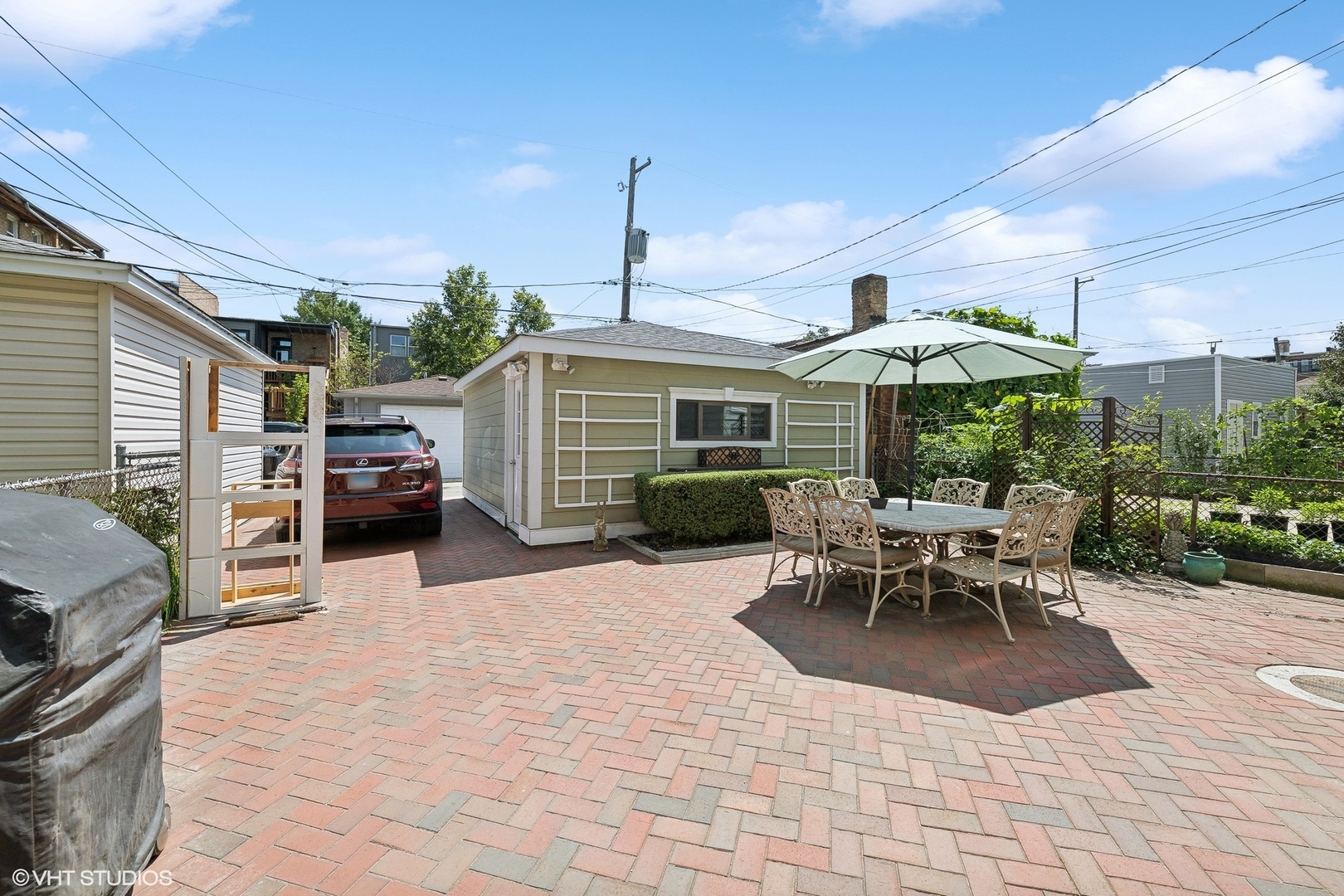 4937 N talman Avenue Unit: 1