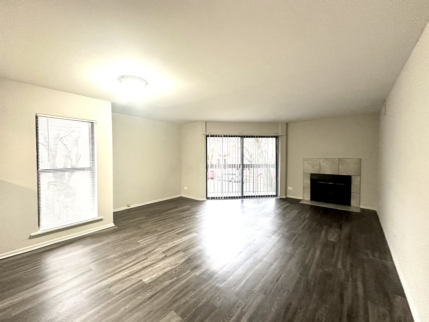 818 W Willow Street Unit: 2C