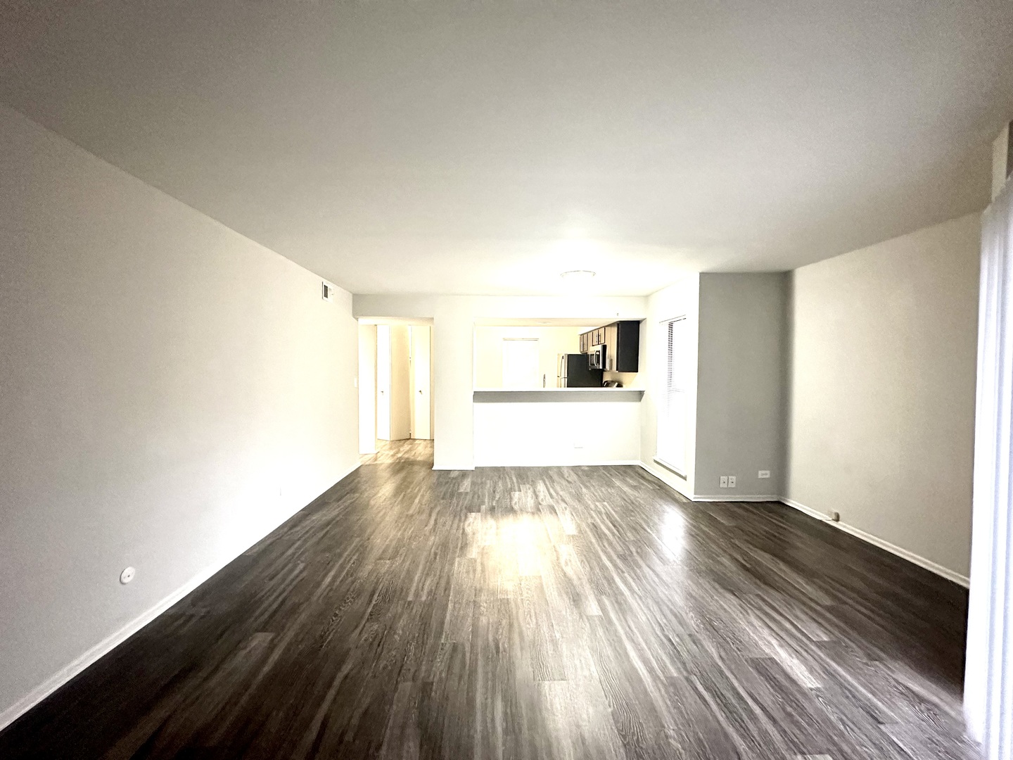 818 W Willow Street Unit: 2C