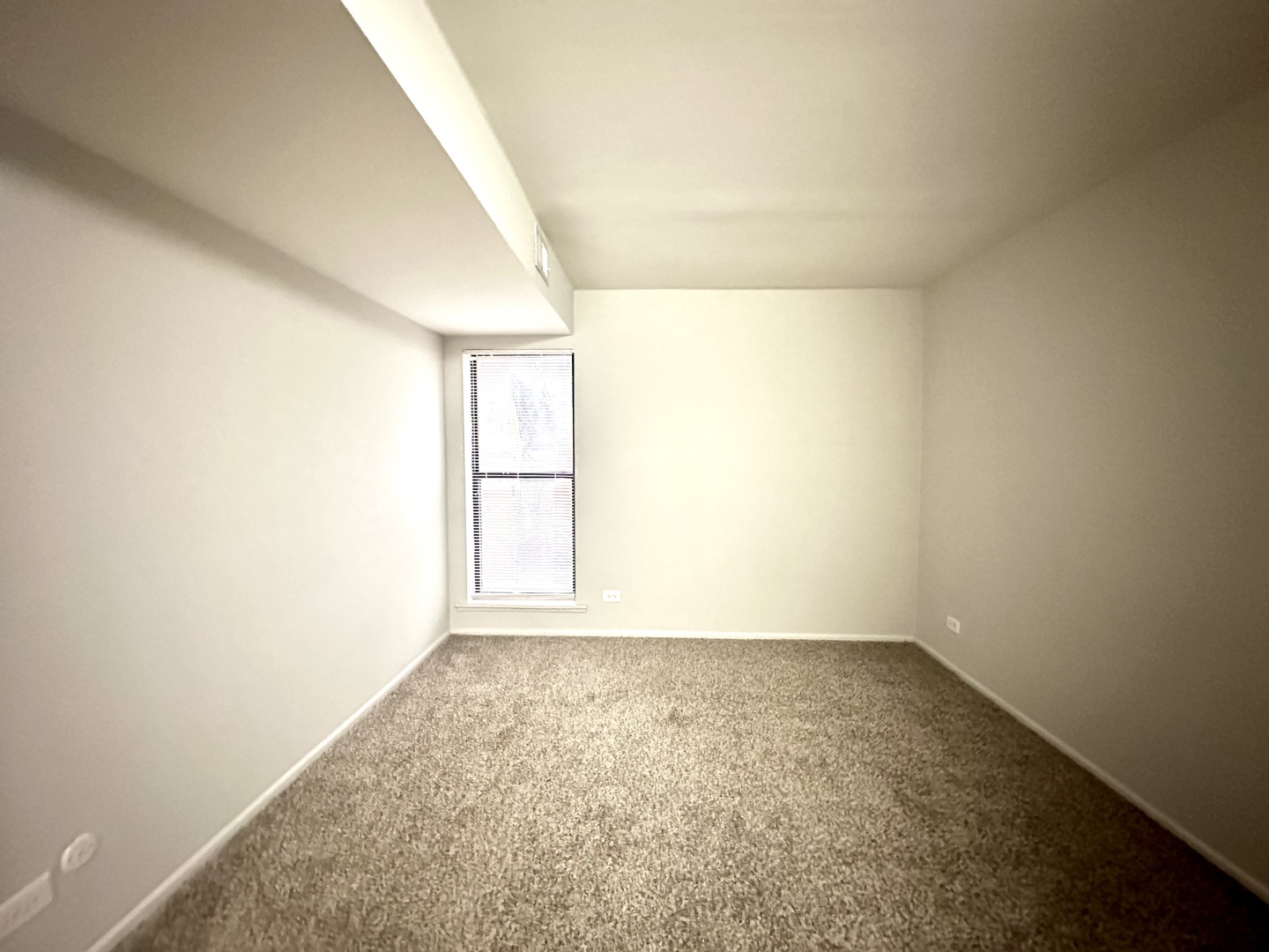 818 W Willow Street Unit: 2C