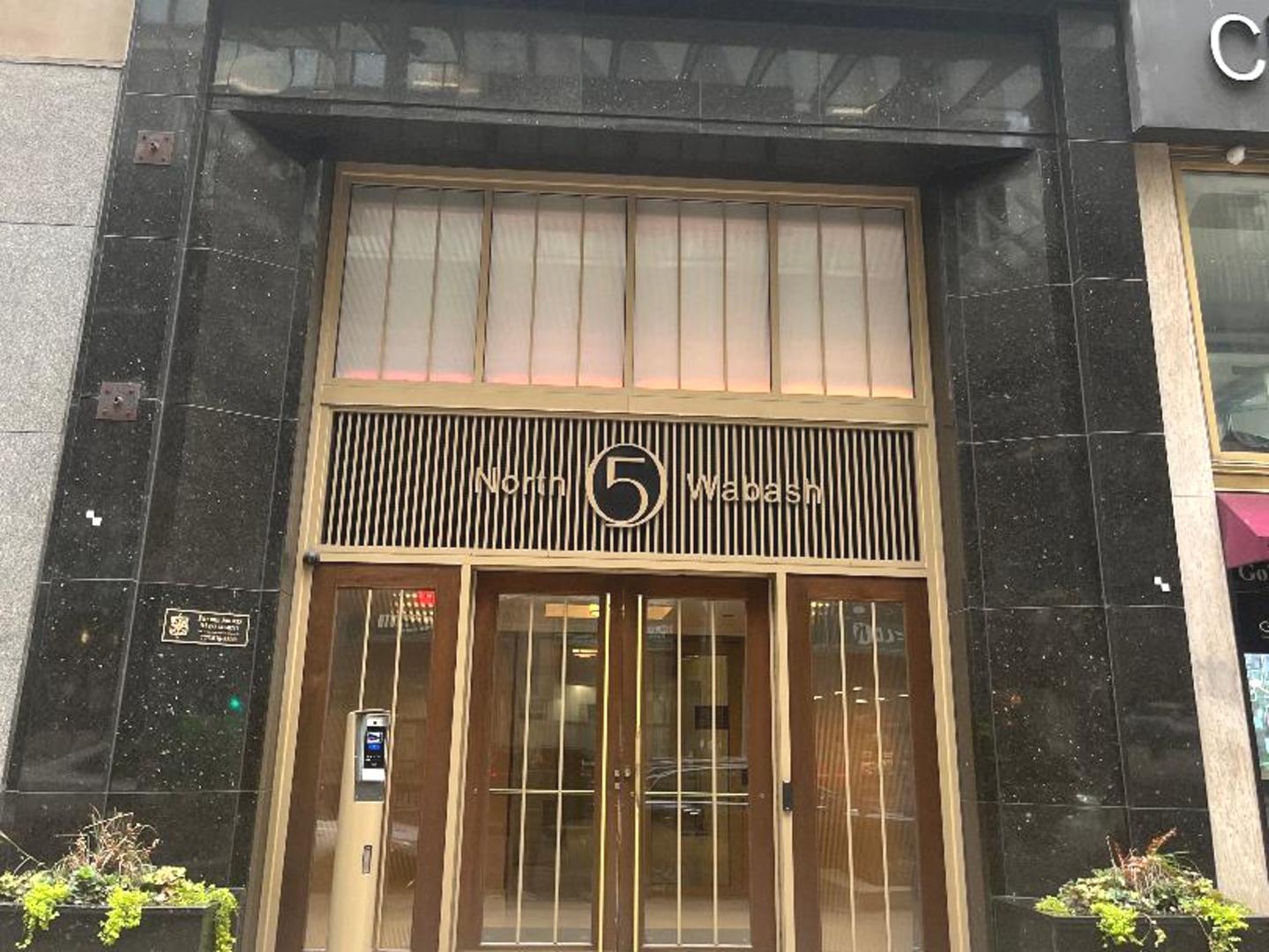 5 N Wabash Avenue Unit: 1406