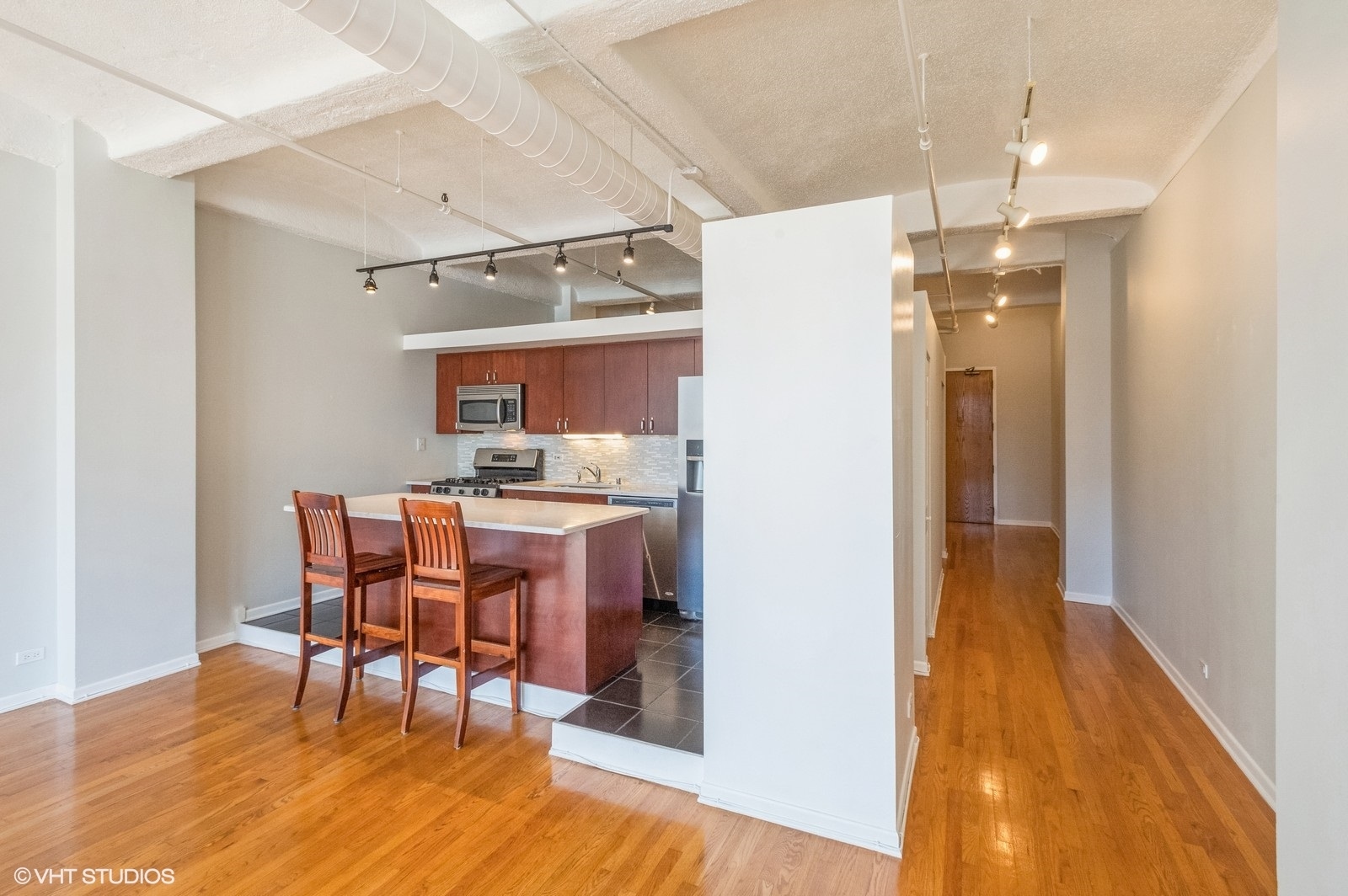 633 S Plymouth Court Unit: 908