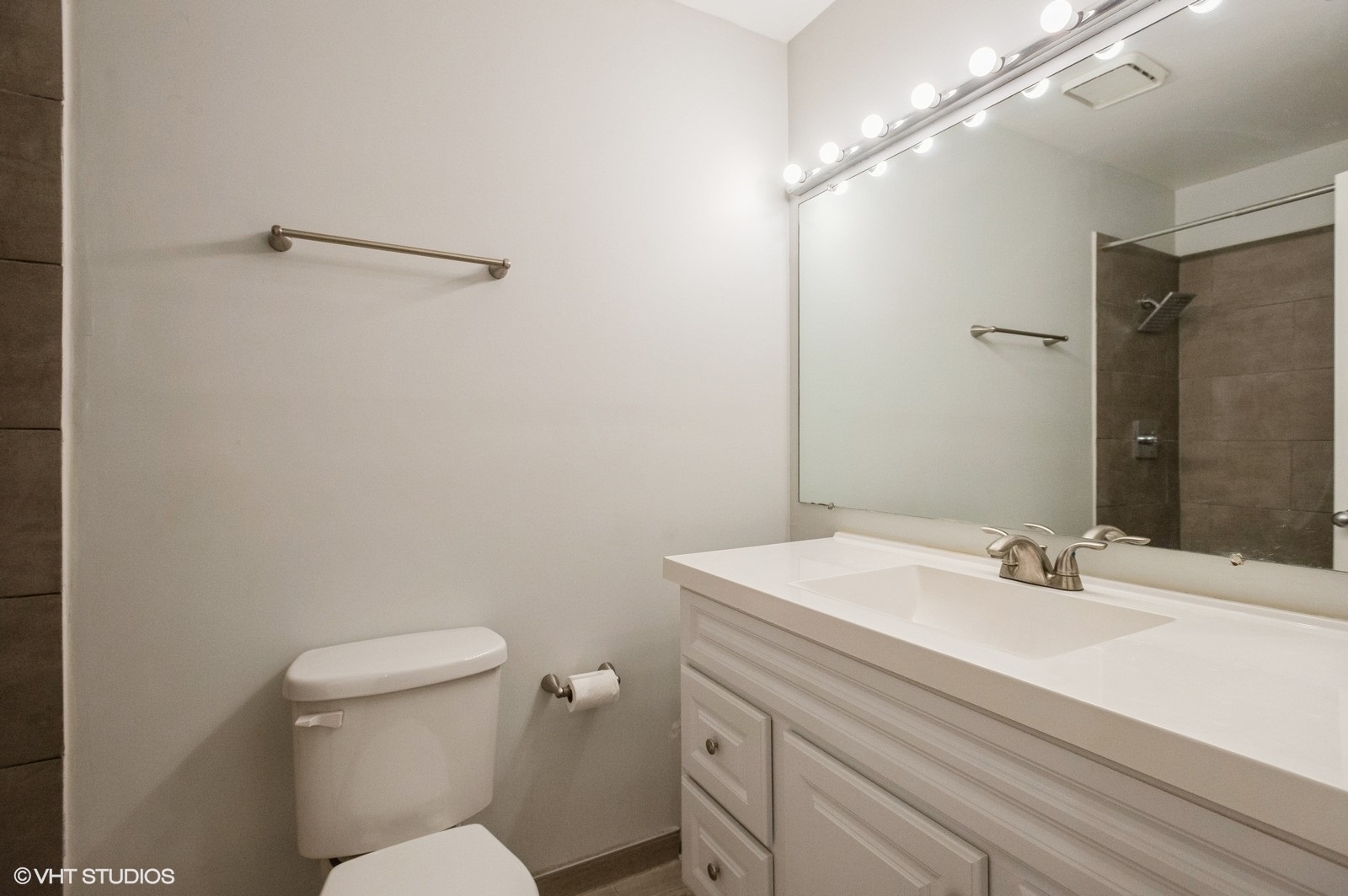 633 S Plymouth Court Unit: 908
