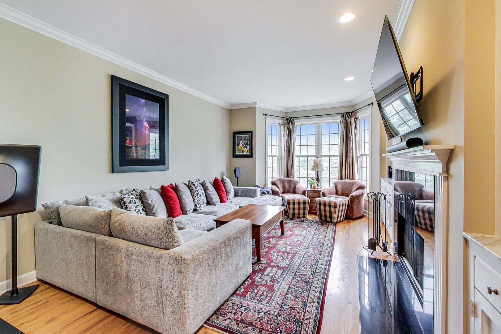 1410 N Cleveland Avenue Unit: 2N
