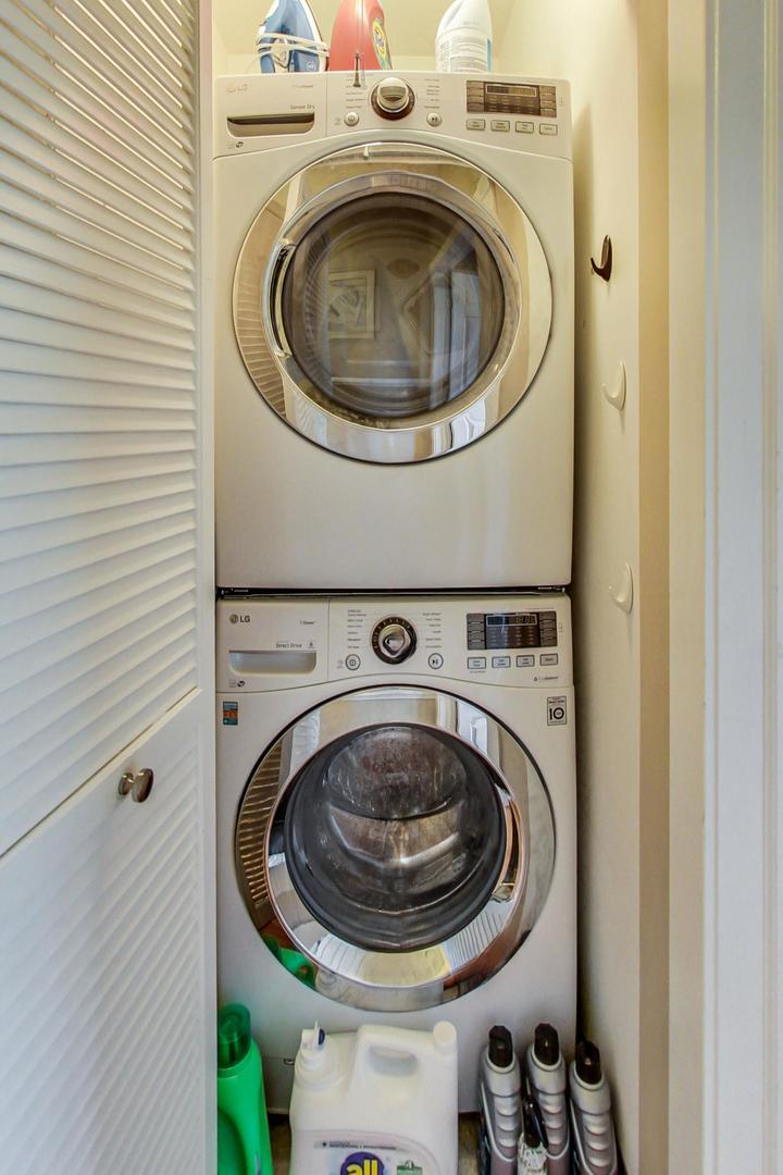 1410 N Cleveland Avenue Unit: 2N