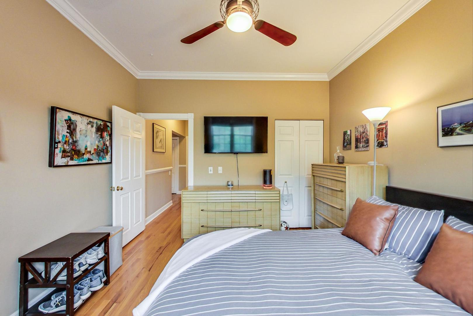 1410 N Cleveland Avenue Unit: 2N
