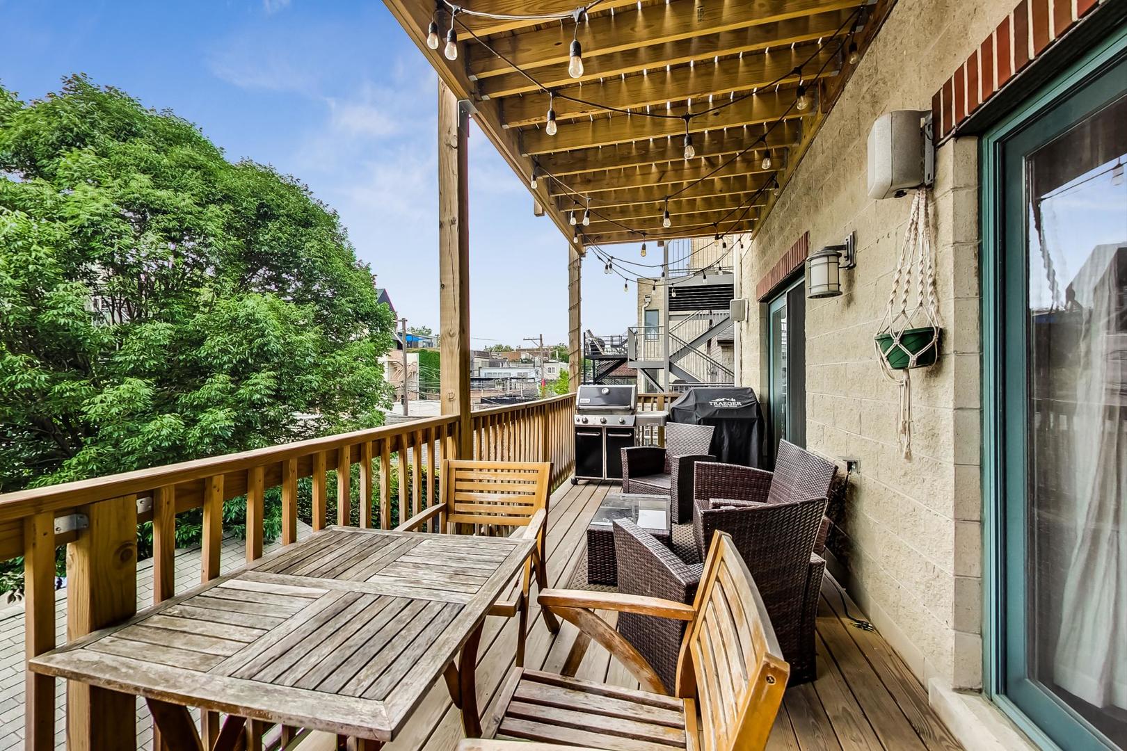 1410 N Cleveland Avenue Unit: 2N