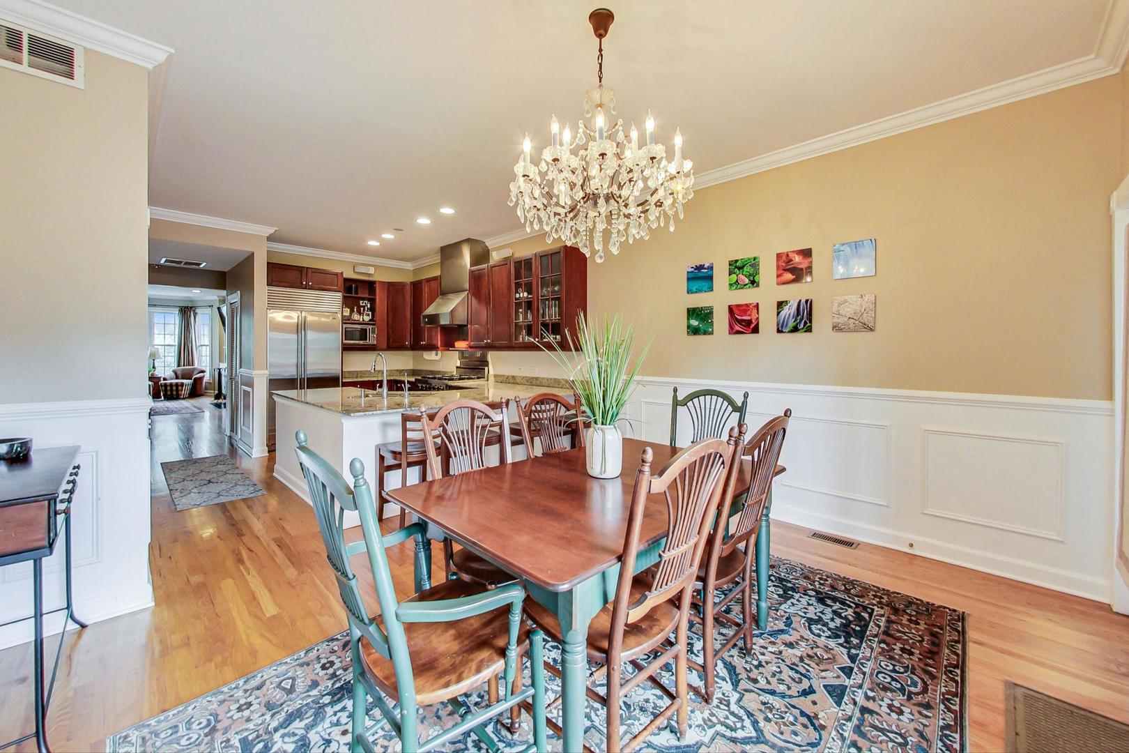 1410 N Cleveland Avenue Unit: 2N