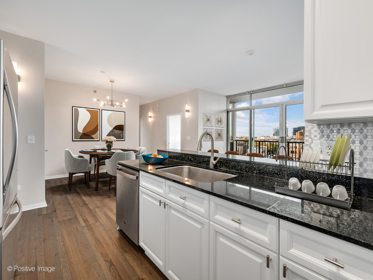 1546 N Orleans Street Unit: 803
