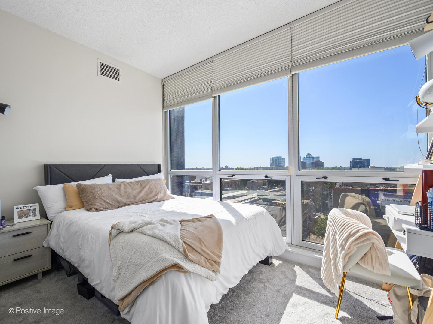 1546 N Orleans Street Unit: 803