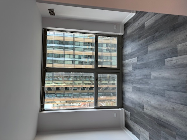 195 N Harbor Drive Unit: 1301