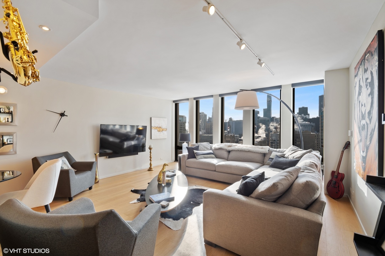 200 E DELAWARE Place Unit: 35E