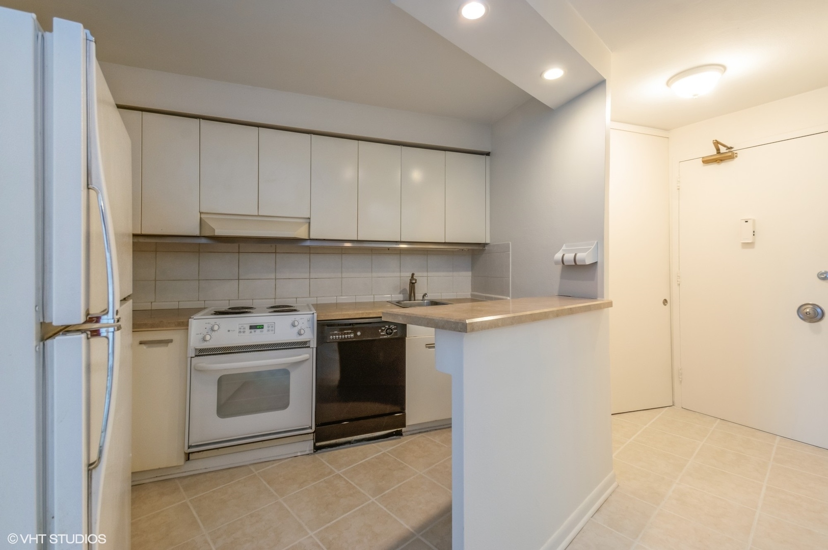 300 N State Street Unit: 4606