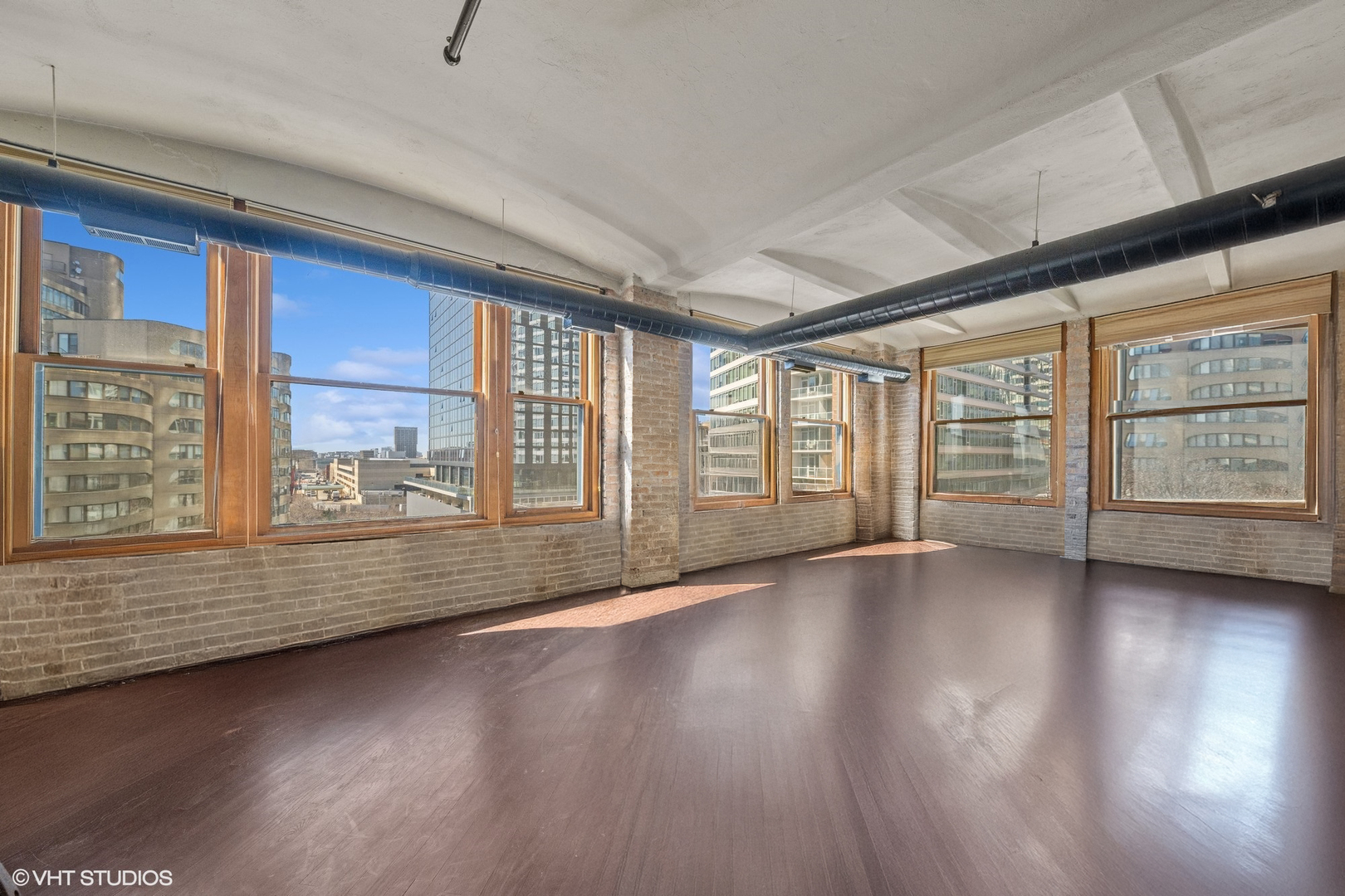 801 S Wells Street Unit: 709