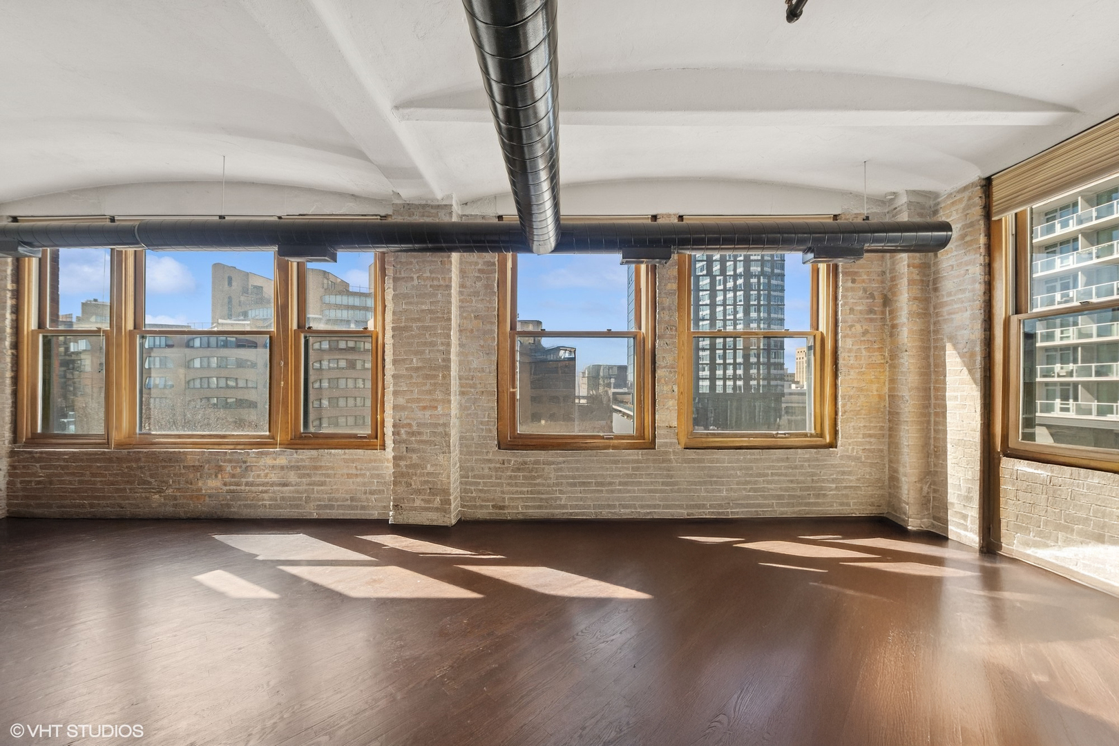 801 S Wells Street Unit: 709