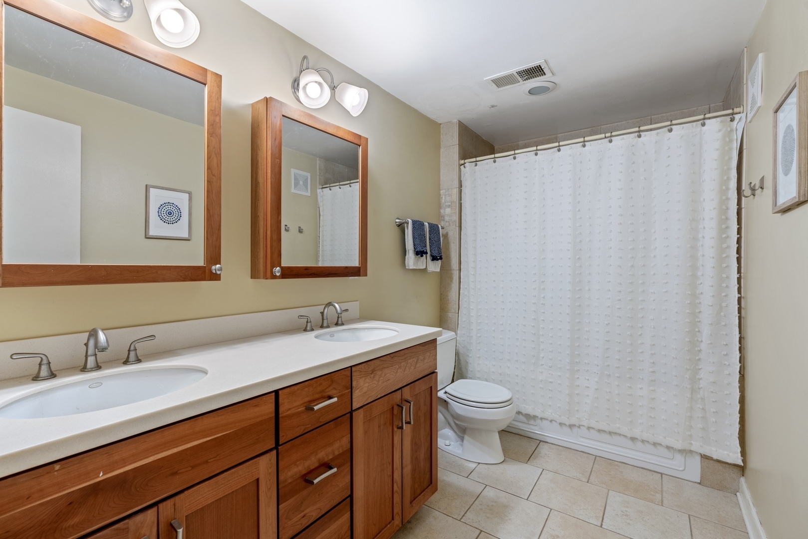 2912 N Halsted Street Unit: 2