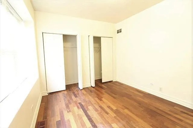 4349 N Sawyer Avenue Unit: F1