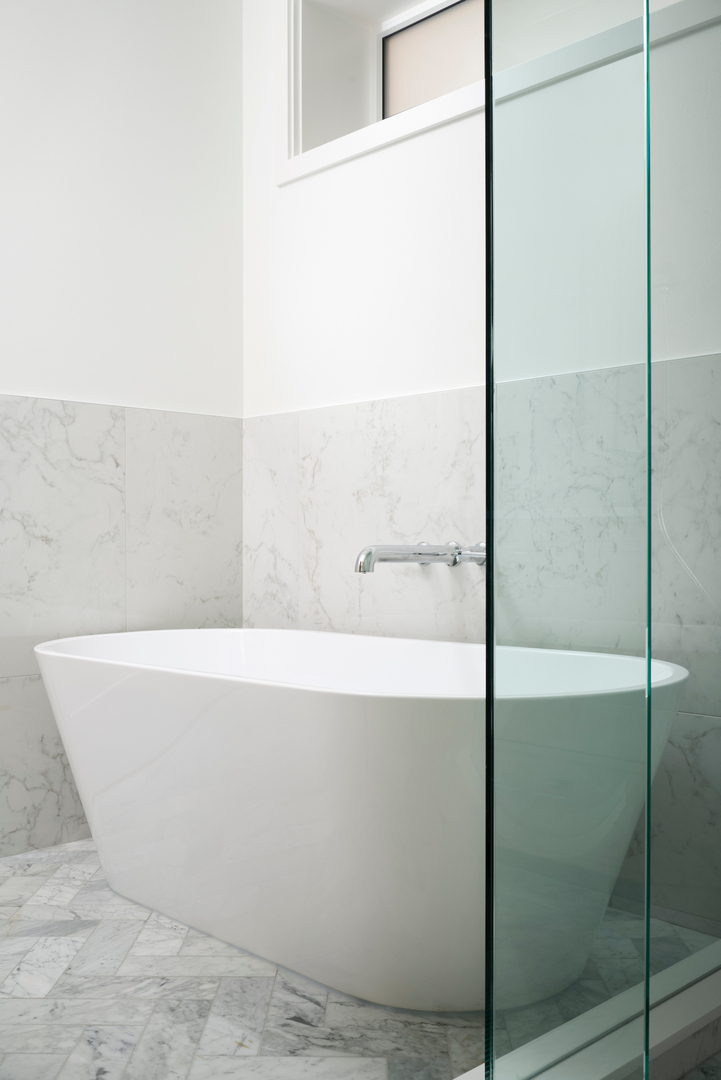 1402 W Chestnut Street Unit: 1