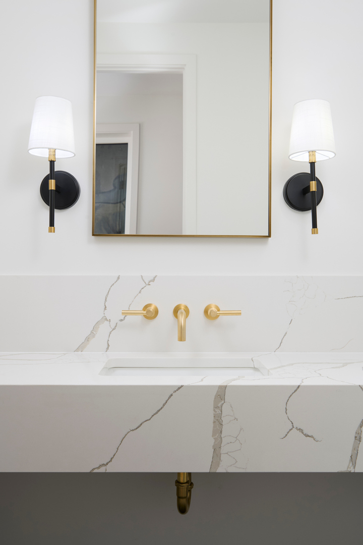 1402 W Chestnut Street Unit: 1