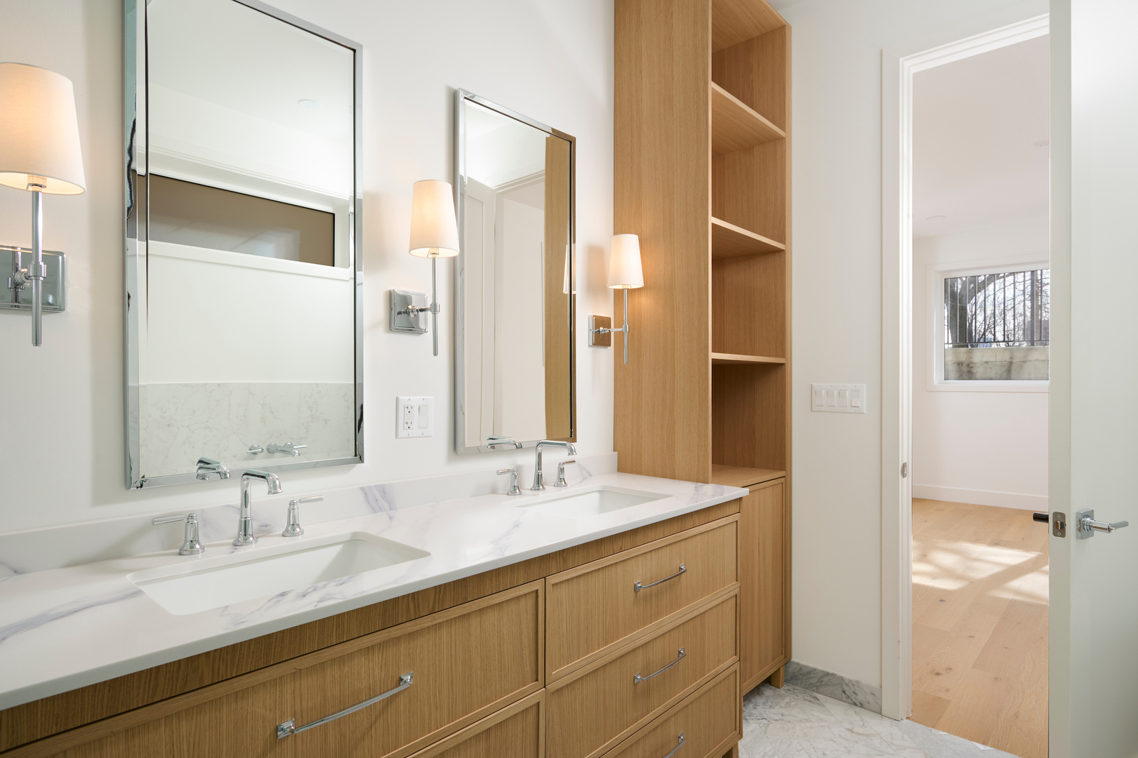 1402 W Chestnut Street Unit: 1