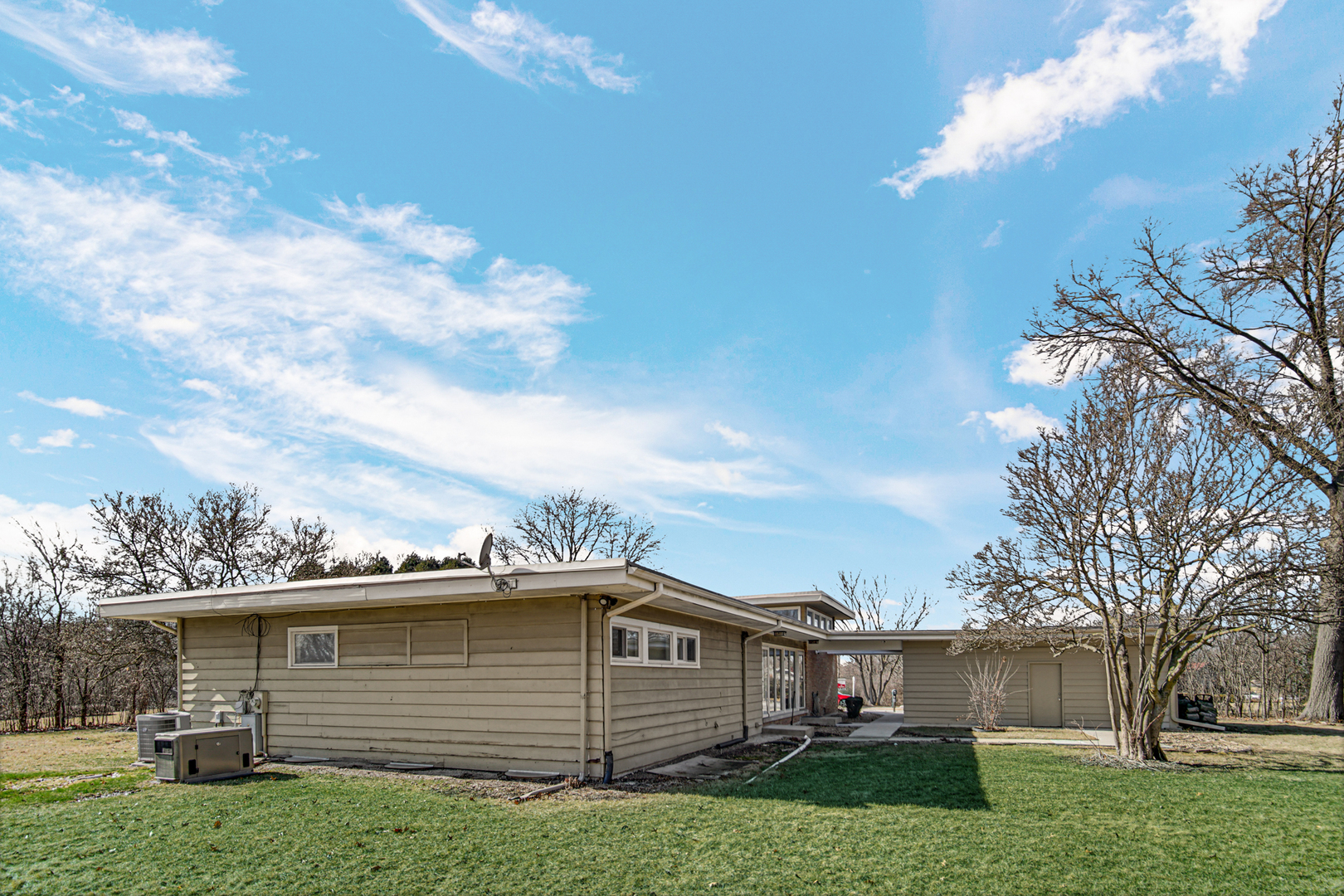 77 Graymoor Lane