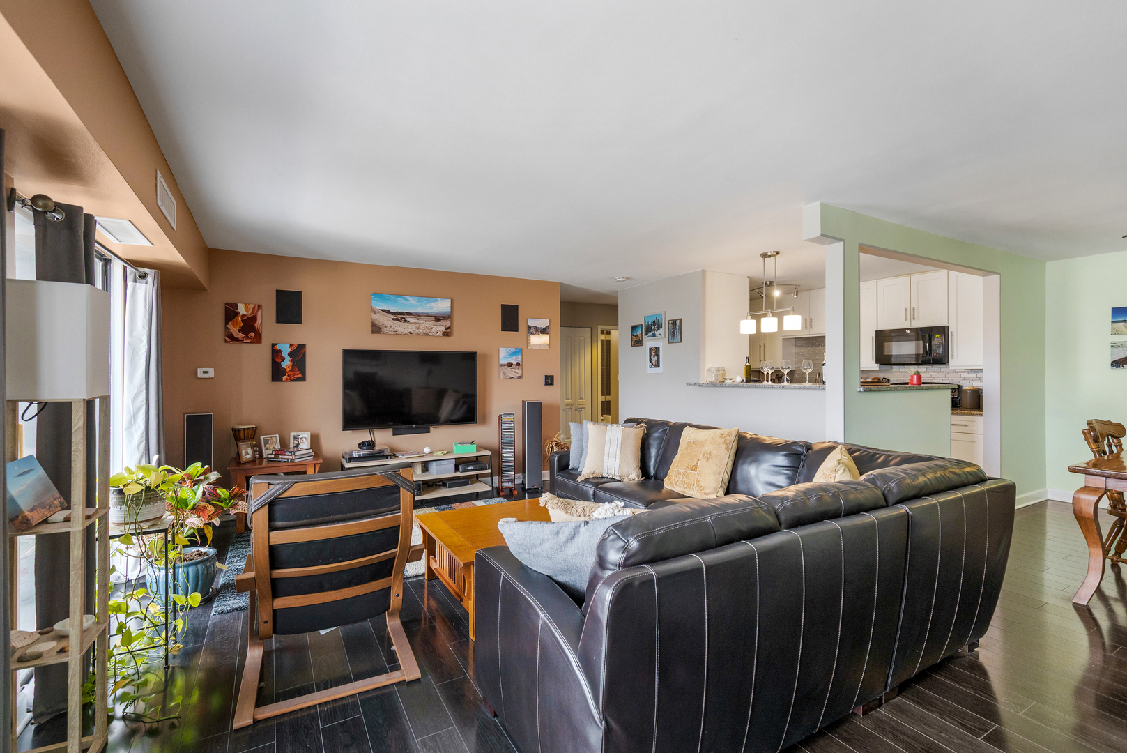1505 E Central Road Unit: 411B