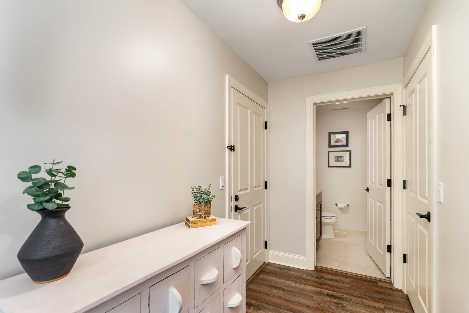 720 Green Bay Road Unit: 2E