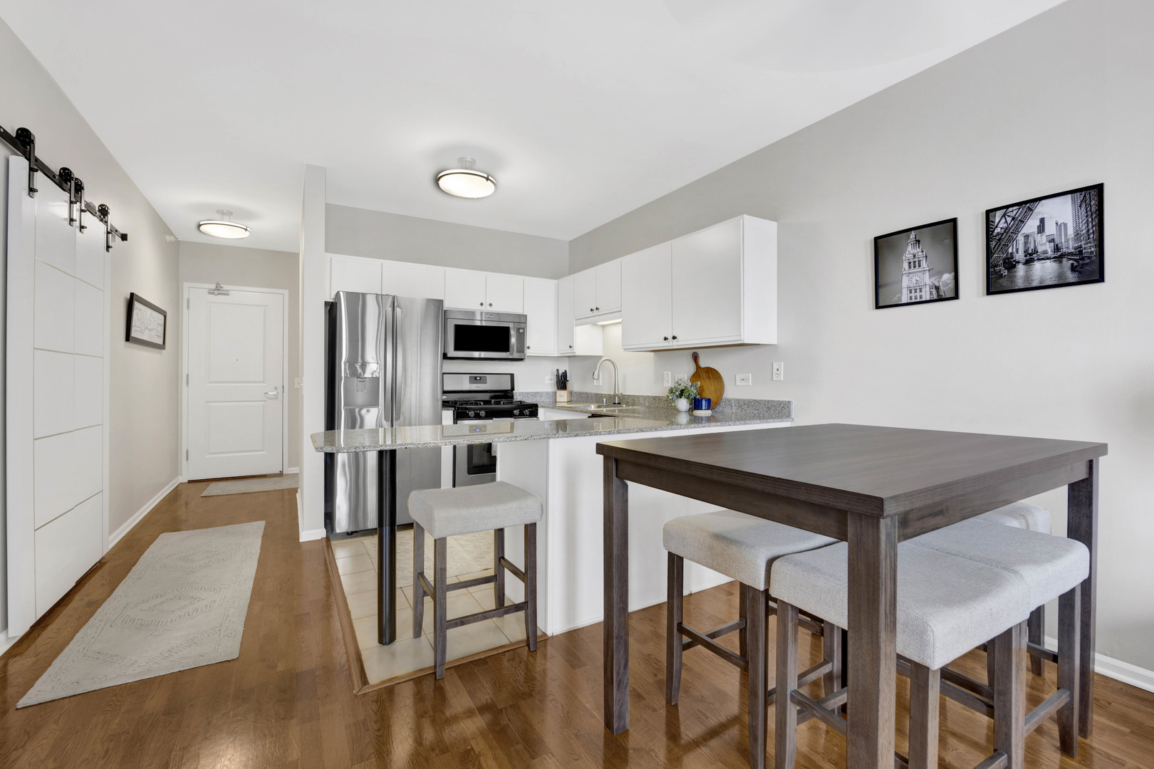 645 N Kingsbury Street Unit: 2303