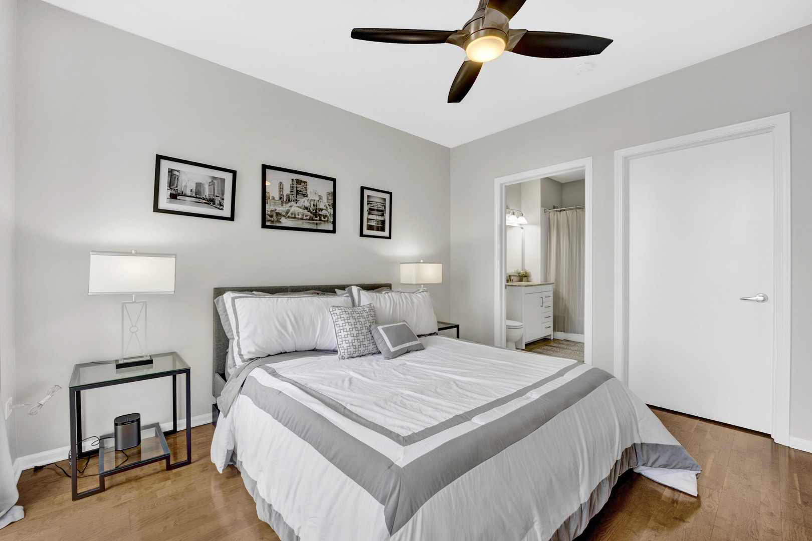 645 N Kingsbury Street Unit: 2303