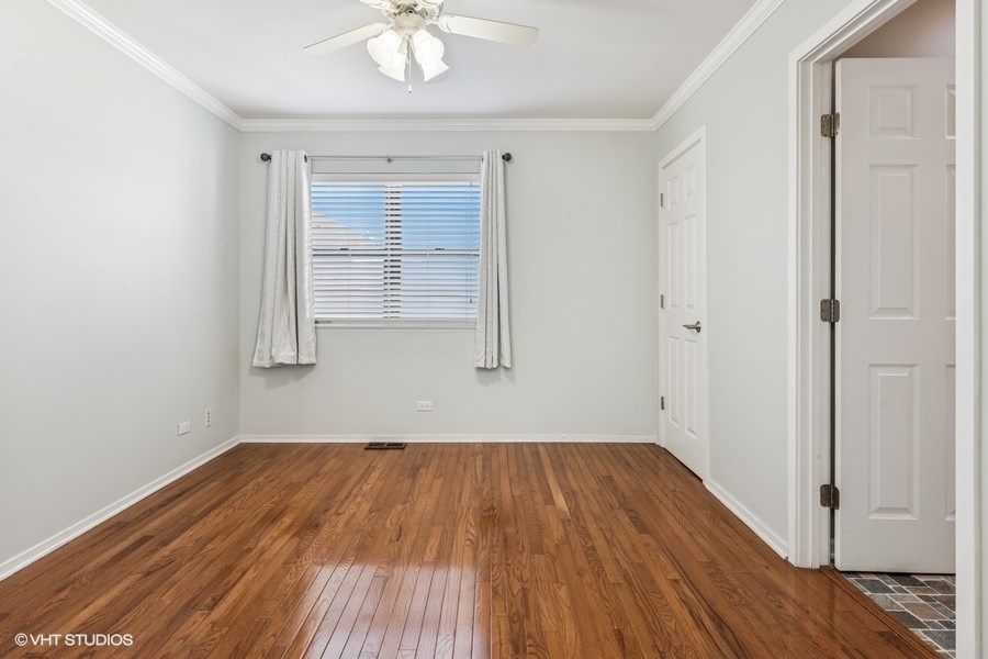 2501 N Wayne Avenue Unit: 13