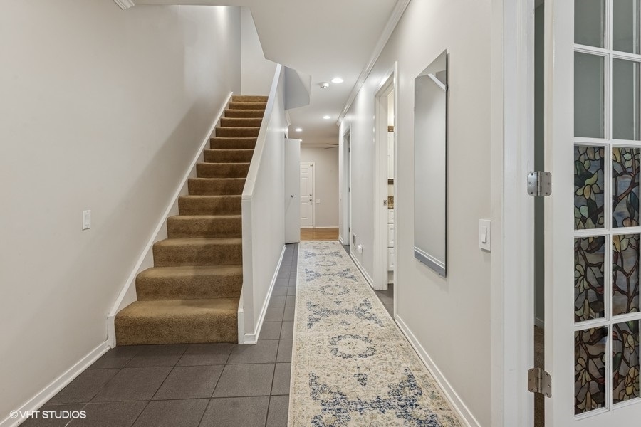 2501 N Wayne Avenue Unit: 13