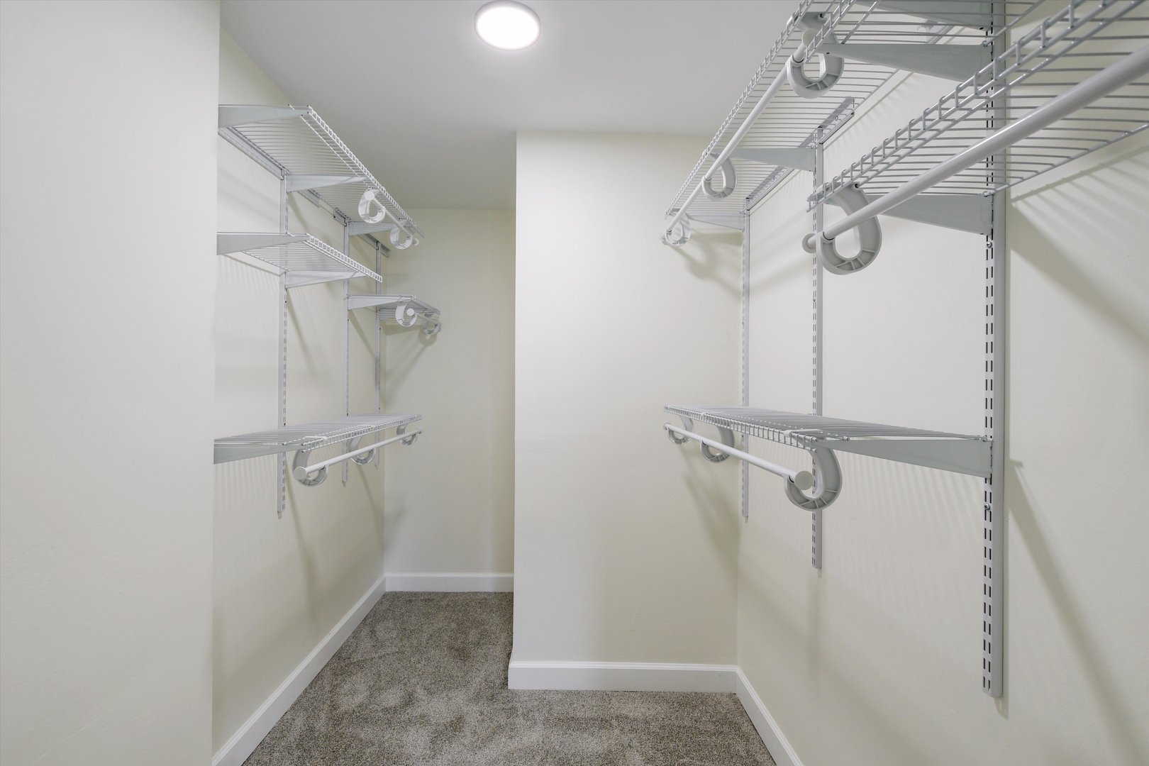 1221 N Dearborn Parkway Unit: 1403N