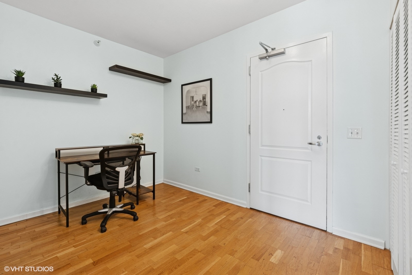 125 S Jefferson Street Unit: 1103