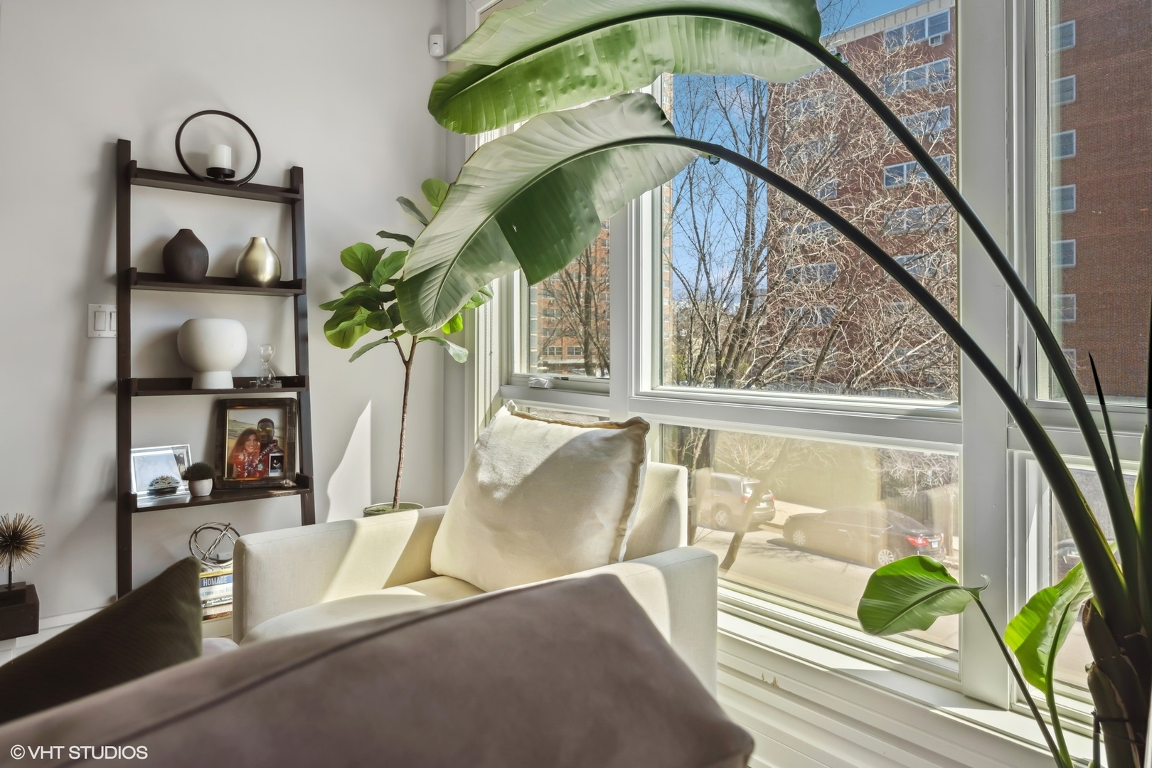 1448 W Chestnut Street Unit: 2