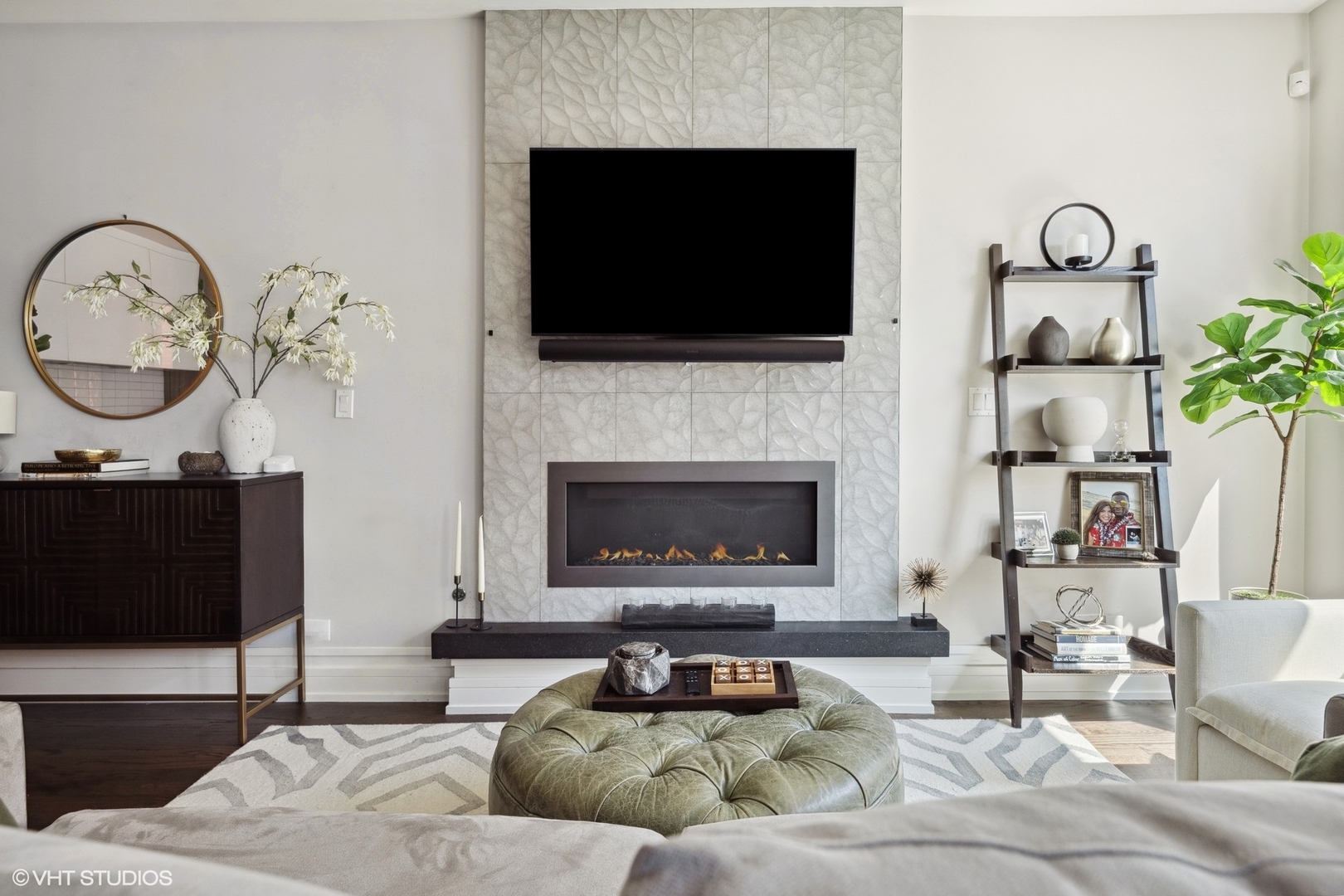 1448 W Chestnut Street Unit: 2