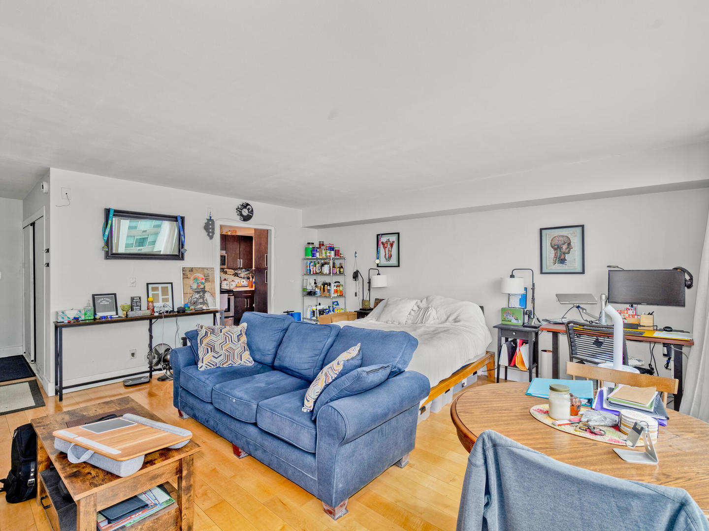 3600 N Lake Shore Drive Unit: 1523