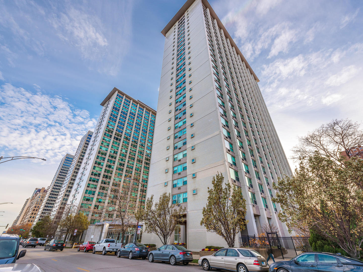 3600 N Lake Shore Drive Unit: 1523