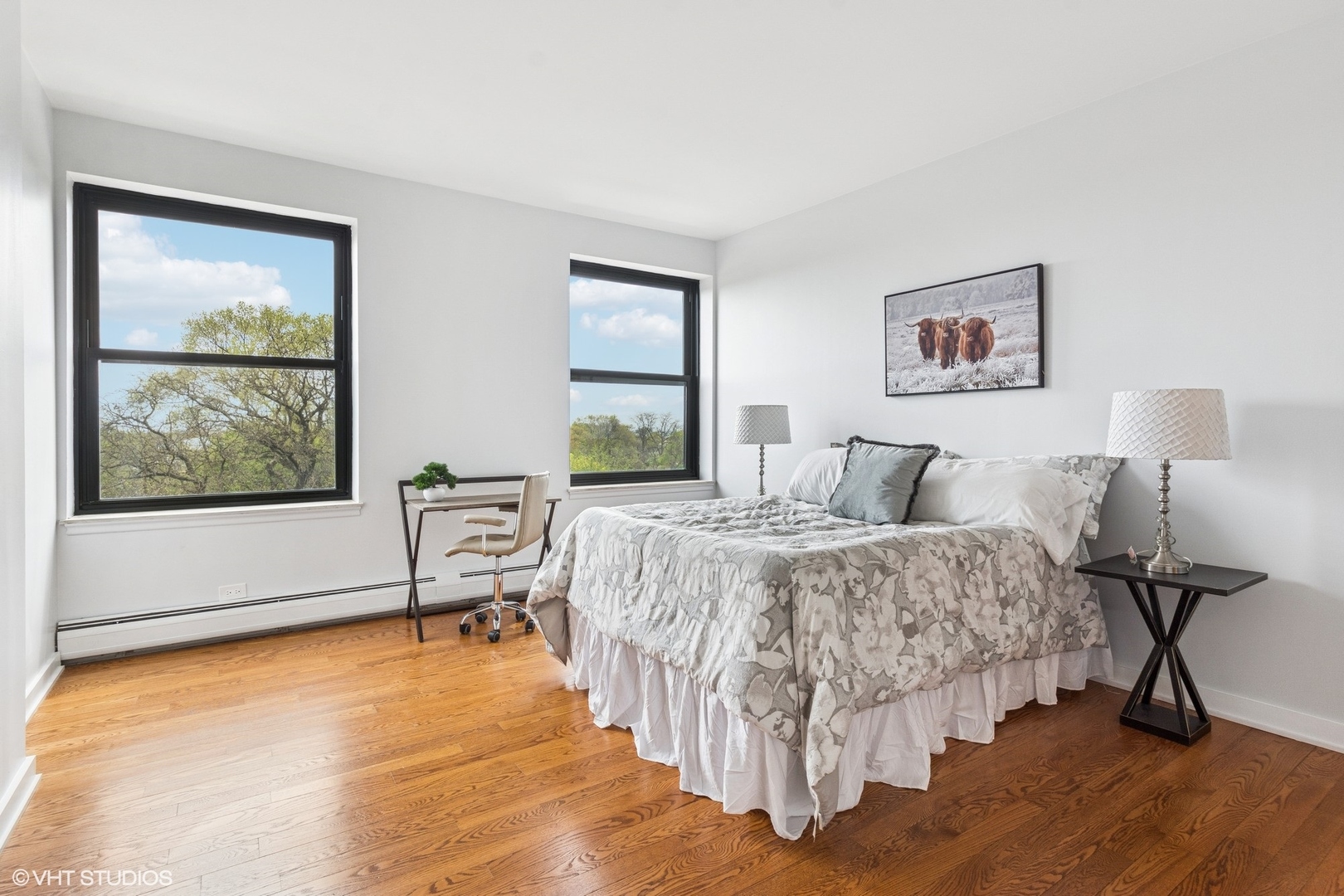 2100 N Lincoln Park West Unit: 5AN