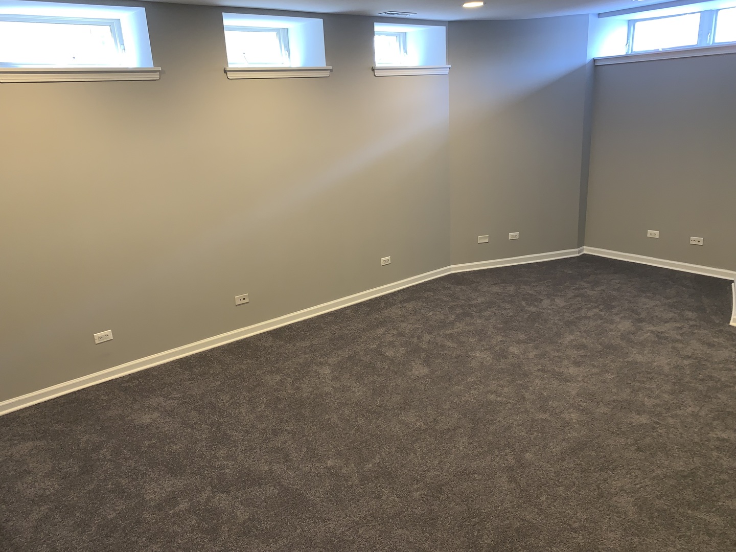 2717 N Halsted Street Unit: 1F