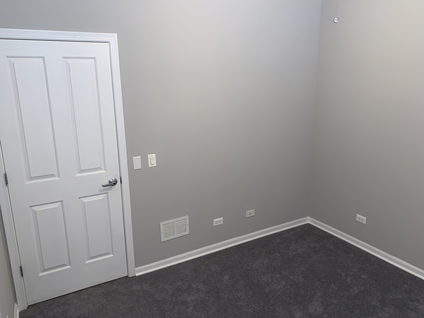 2717 N Halsted Street Unit: 1F