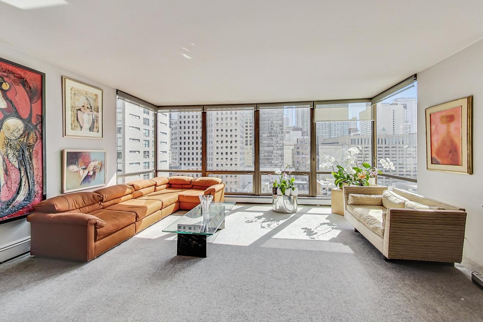 100 E Bellevue Place Unit: 14B