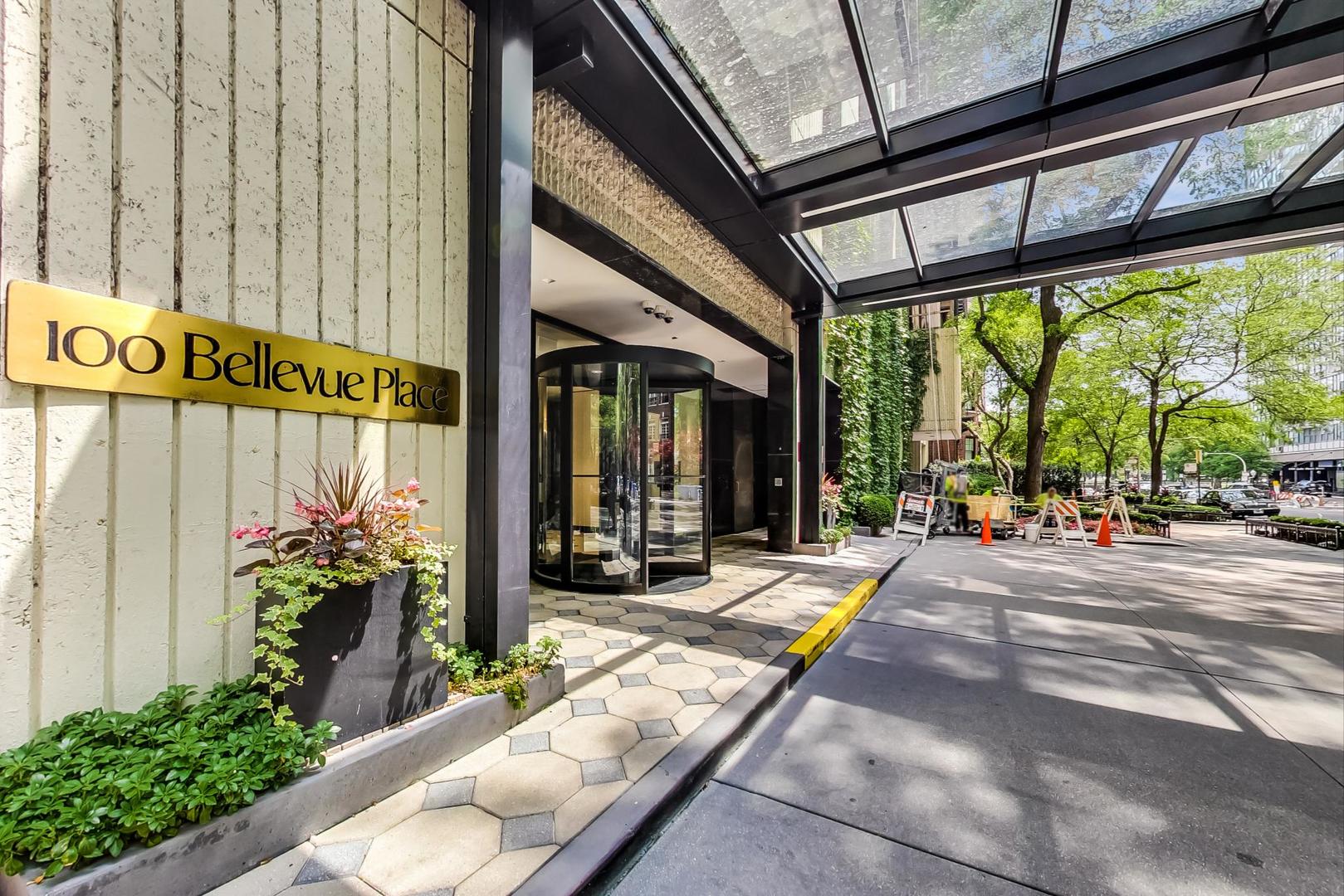 100 E Bellevue Place Unit: 14B